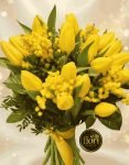 BOUQUET DI 30 TULIPANI E MIMOSA 1