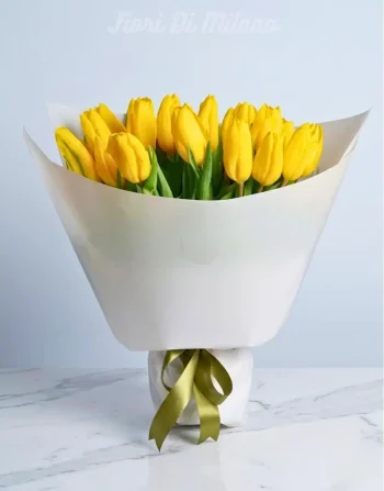 Bouquet of Strong Gold tulips (1)