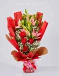 Mazzo rose rosse con lilium